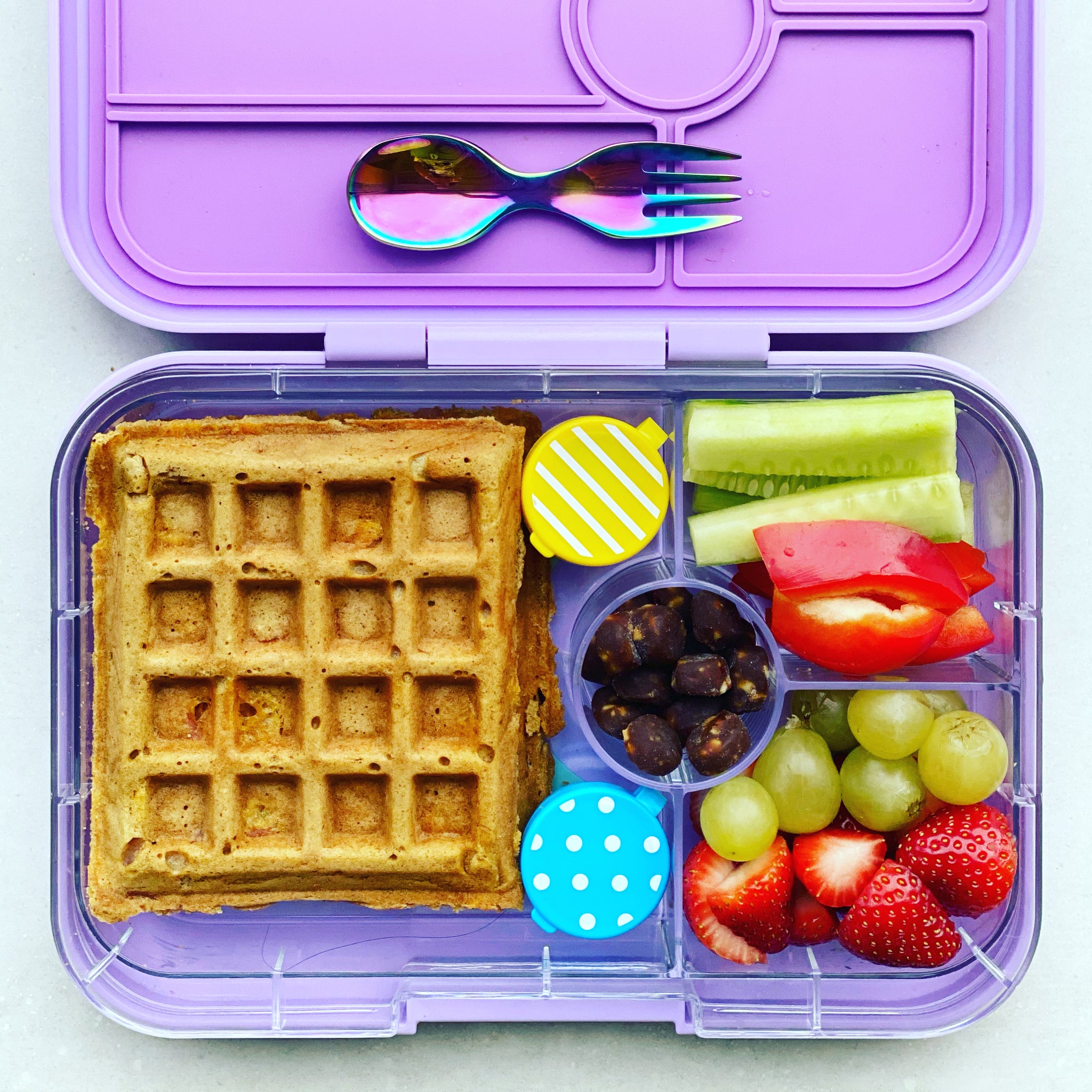 Slané sýrově šunkové waffle