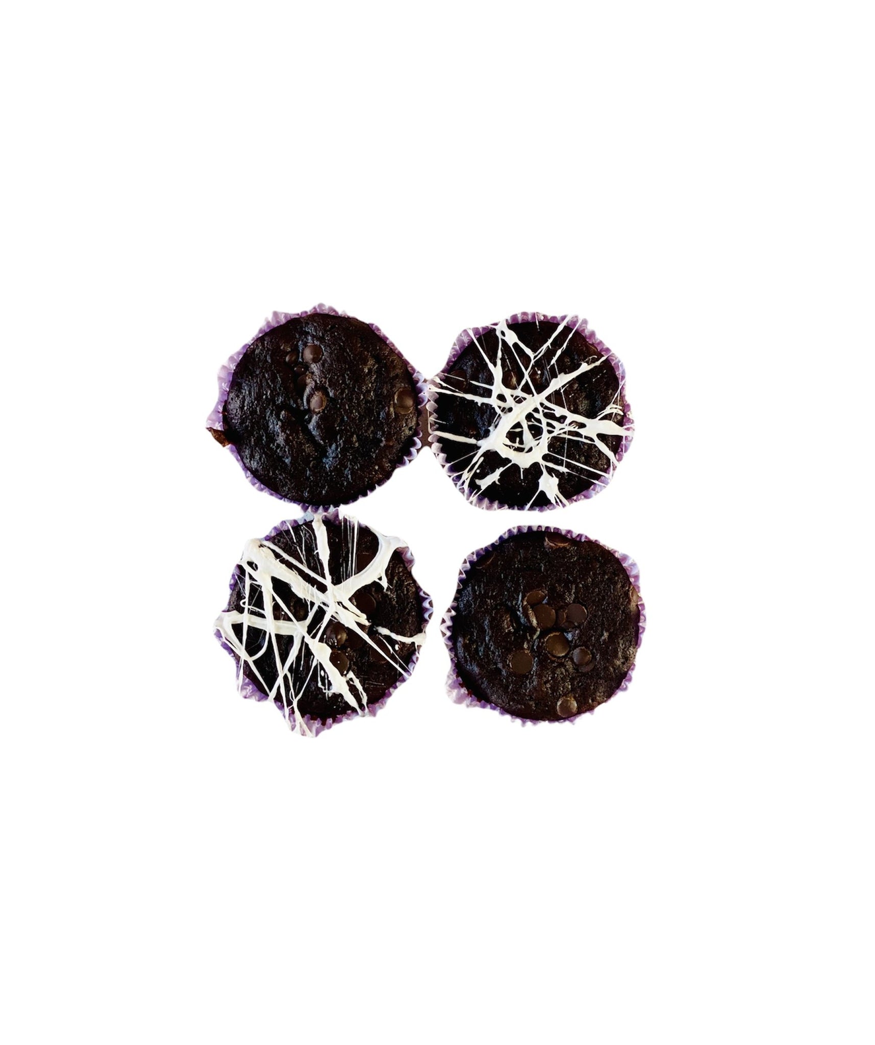Čokoládové muffiny plněné oříškovým máslem (vegan)