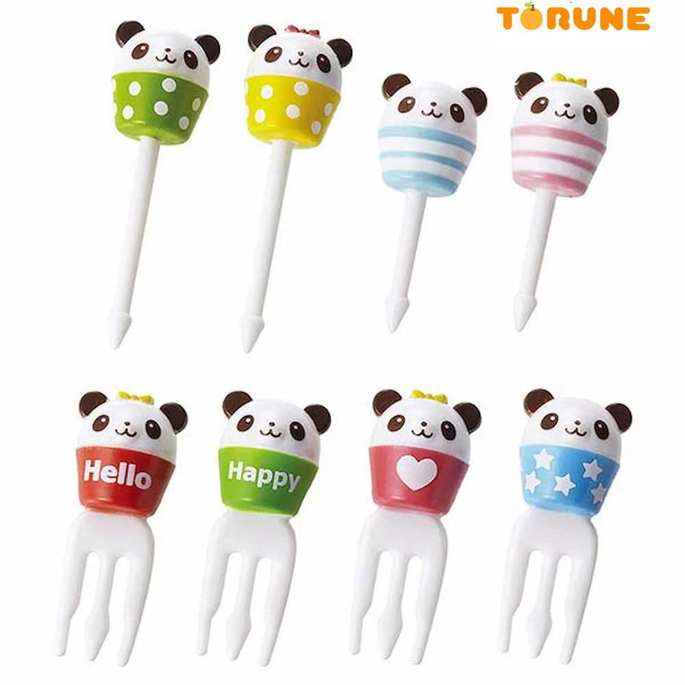 Napichovátka pandy v hrnku