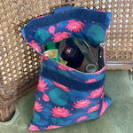 Načíst obrázek do prohlížeče Galerie, Yumbox POCHETTE - zero waste sáček na sendviče - Lotus - Velcro
