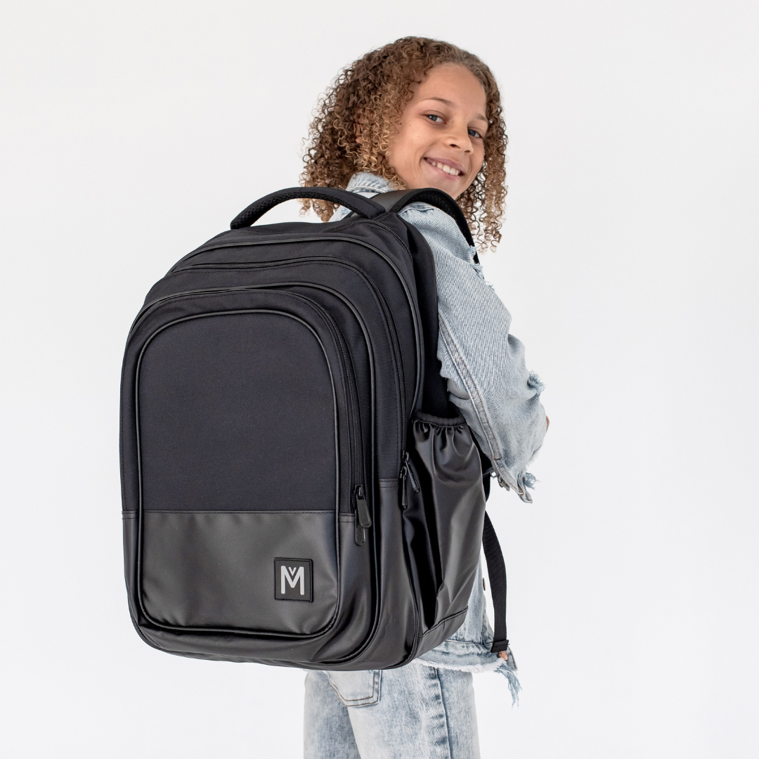 MontiiCo - Školní batoh PŮLNOC jen 700g!